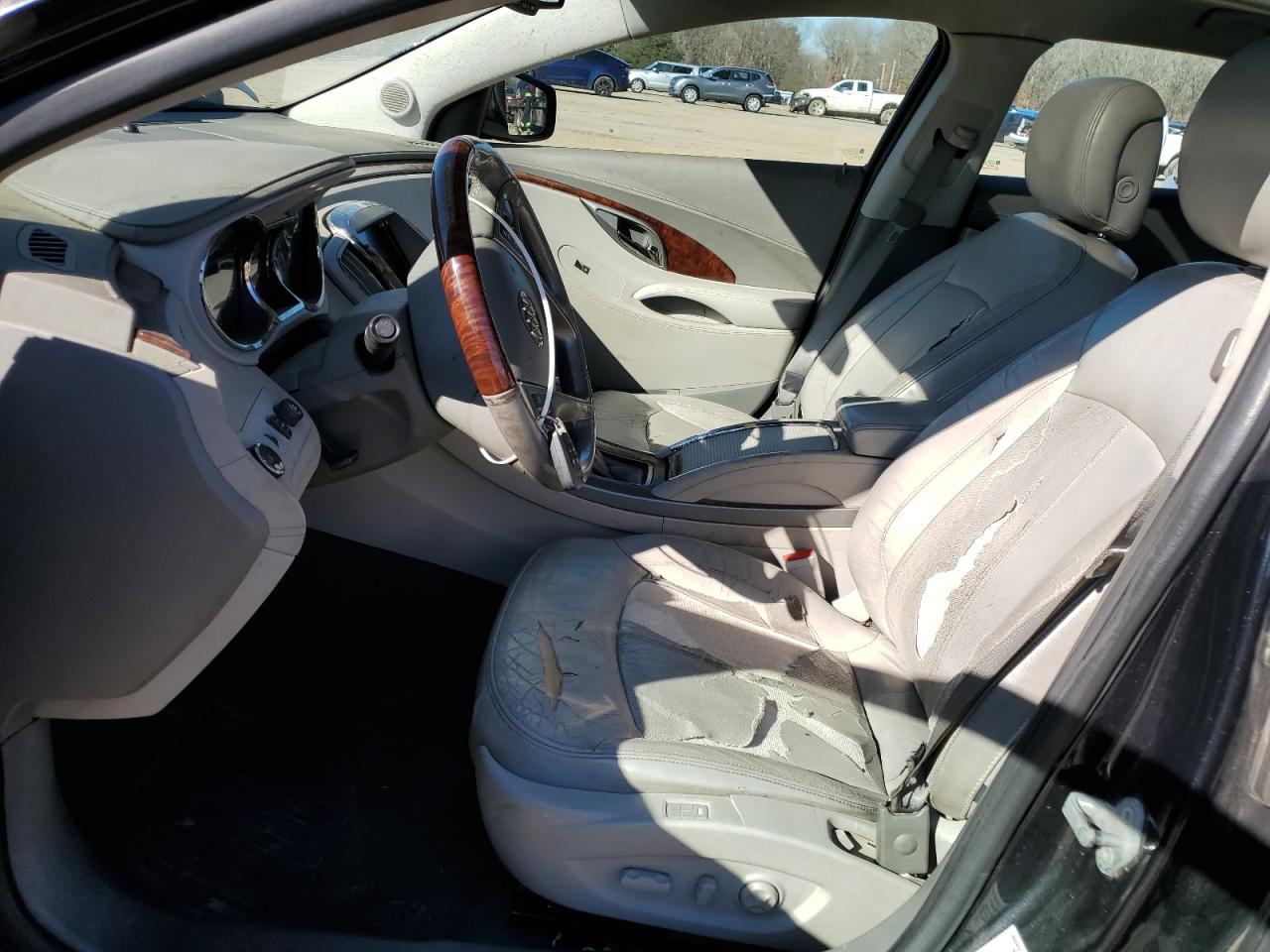2011 Buick LaCrosse - Image 7