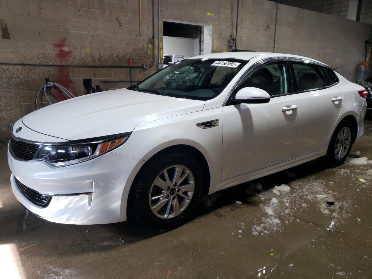 2016 Kia Optima - Image 1