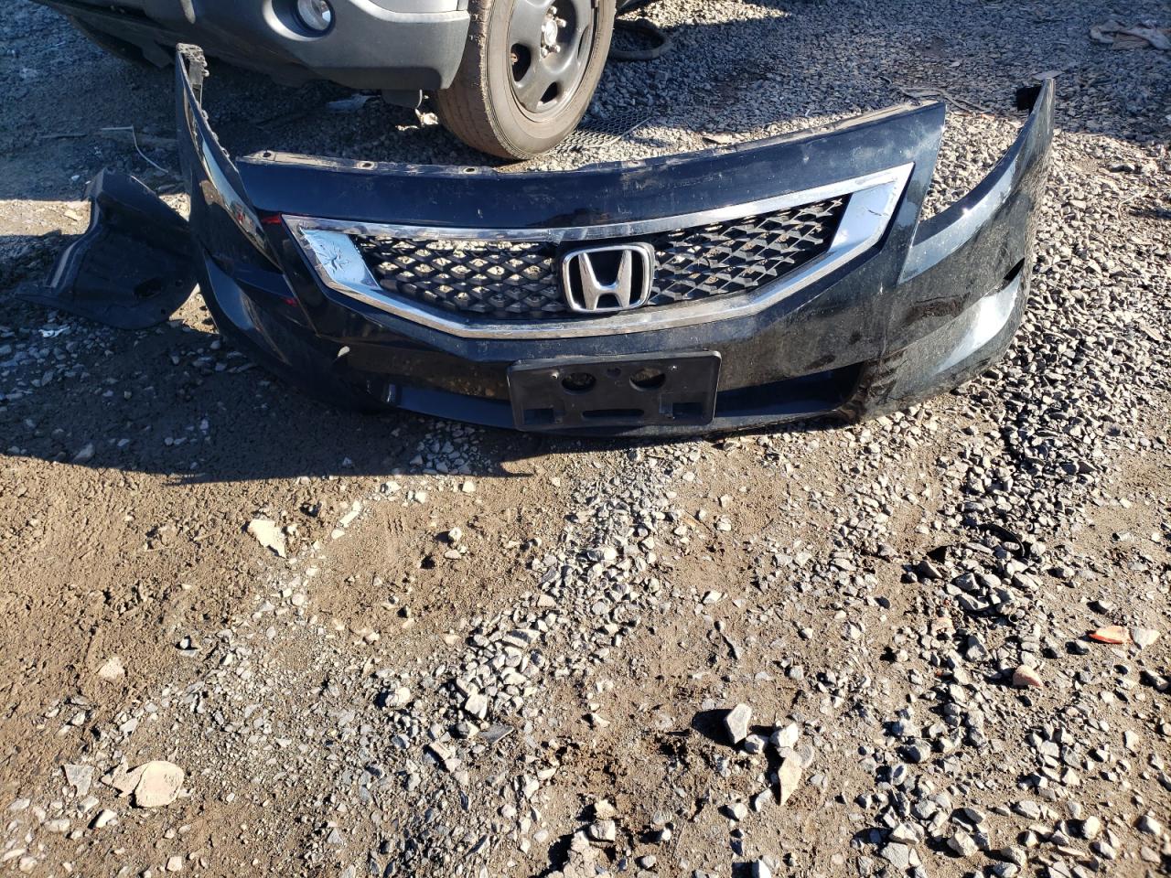 2009 Honda Accord - Image 12