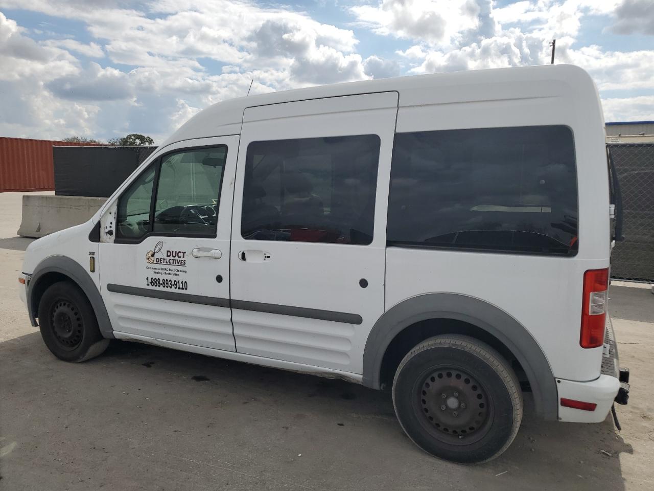 2013 Ford Transit - Image 2