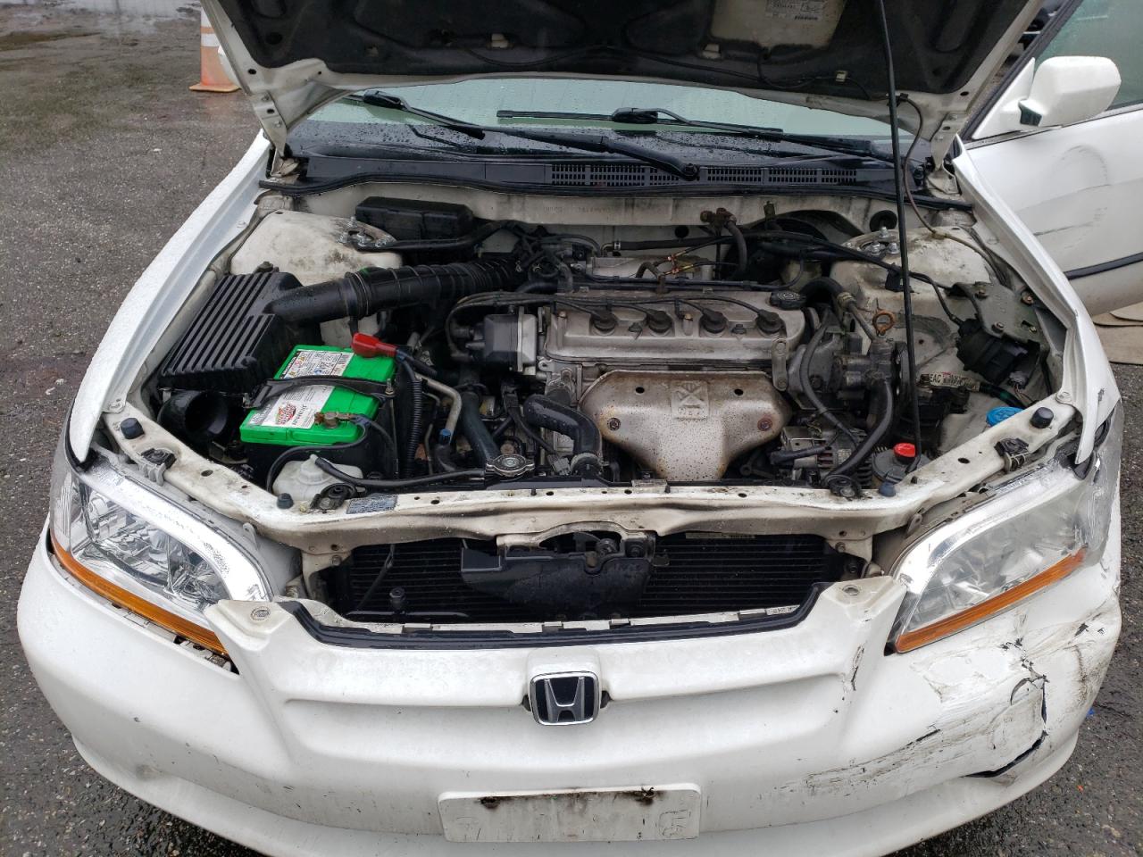 2000 Honda Accord - Image 12