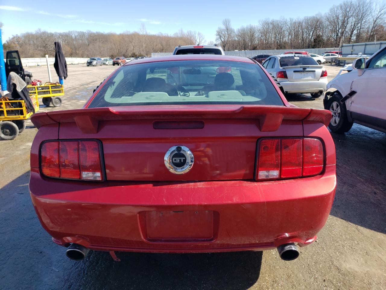 2005 Ford Mustang - Image 6