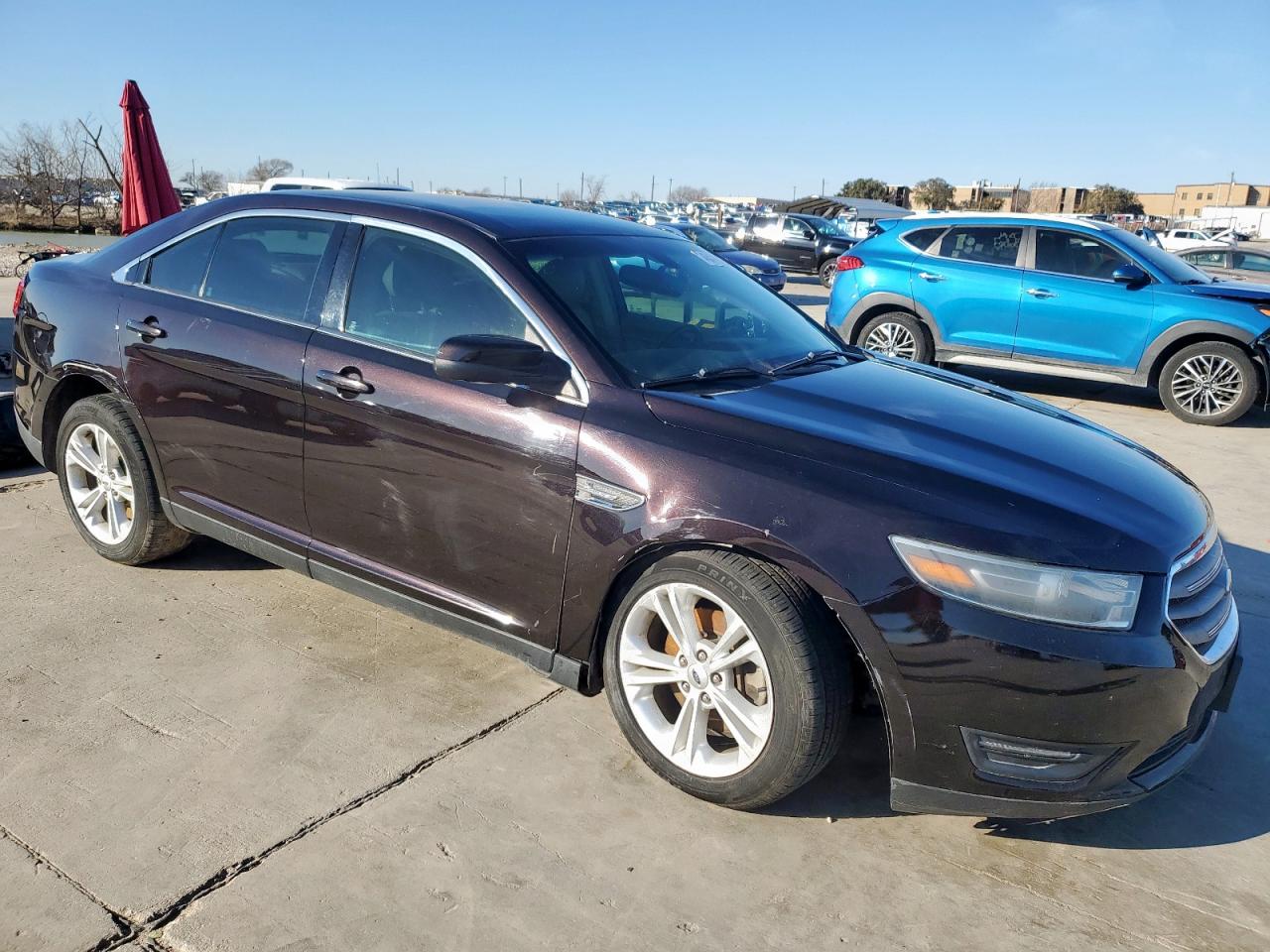 2014 Ford Taurus - Image 4