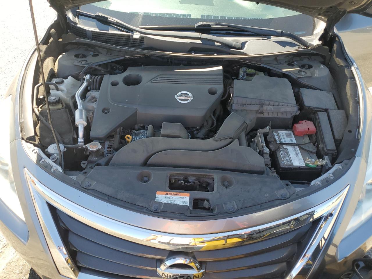 2015 Nissan Altima - Image 12