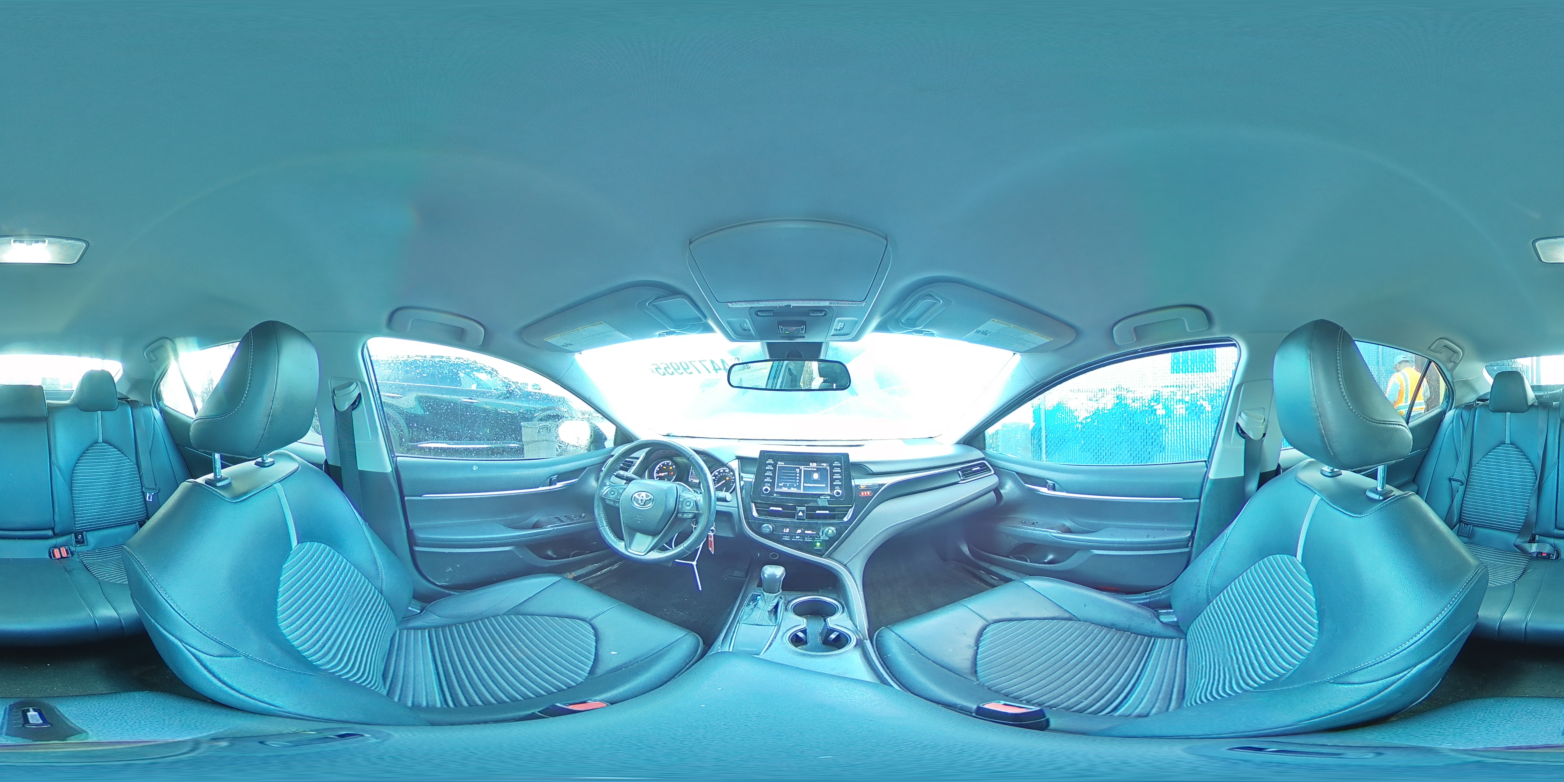 2021 Toyota Camry - Image 14