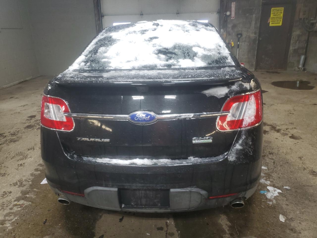 2012 Ford Taurus - Image 6
