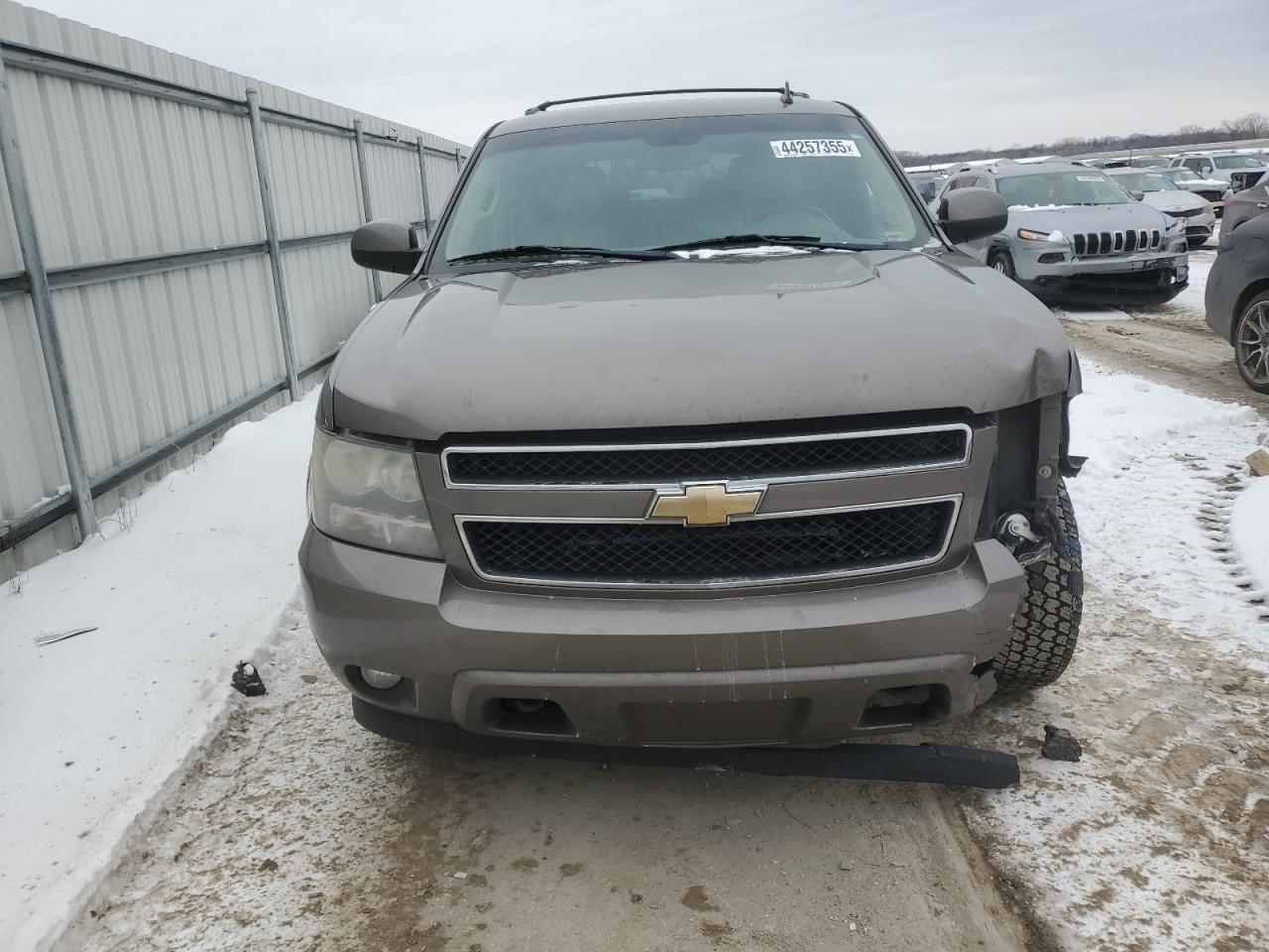 2011 Chevrolet Tahoe - Image 5