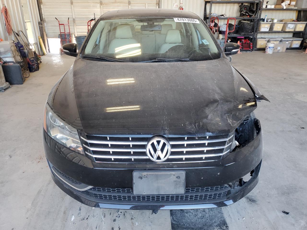 2014 Volkswagen Passat - Image 5