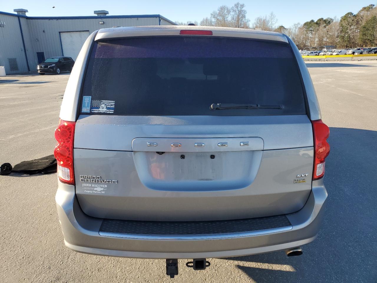 2017 Dodge Caravan - Image 6