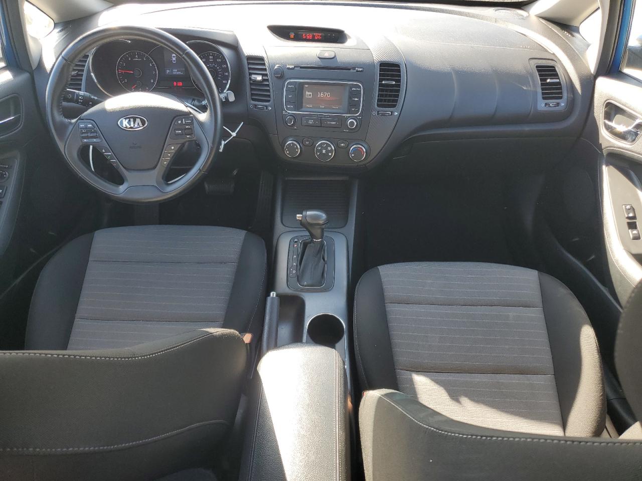 2015 Kia Forte - Image 8