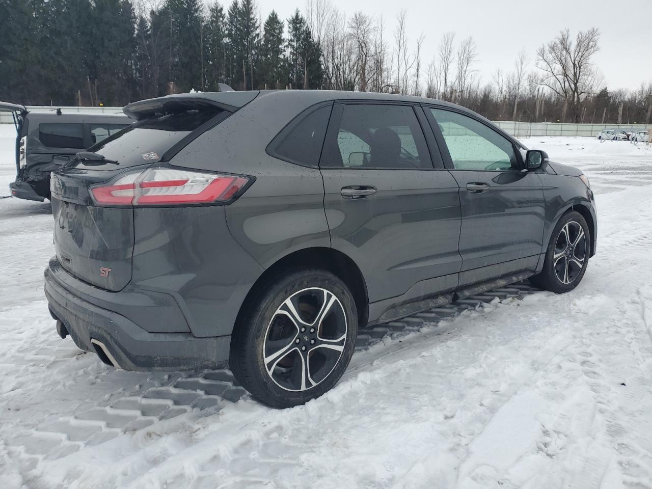 2019 Ford Edge - Image 3