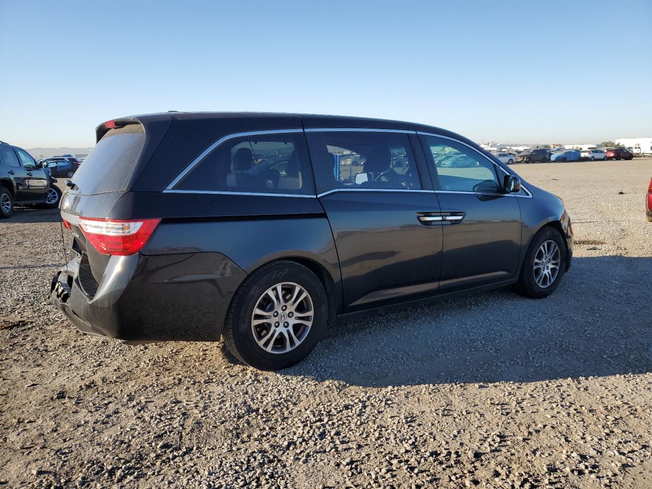 2012 Honda Odyssey - Image 3