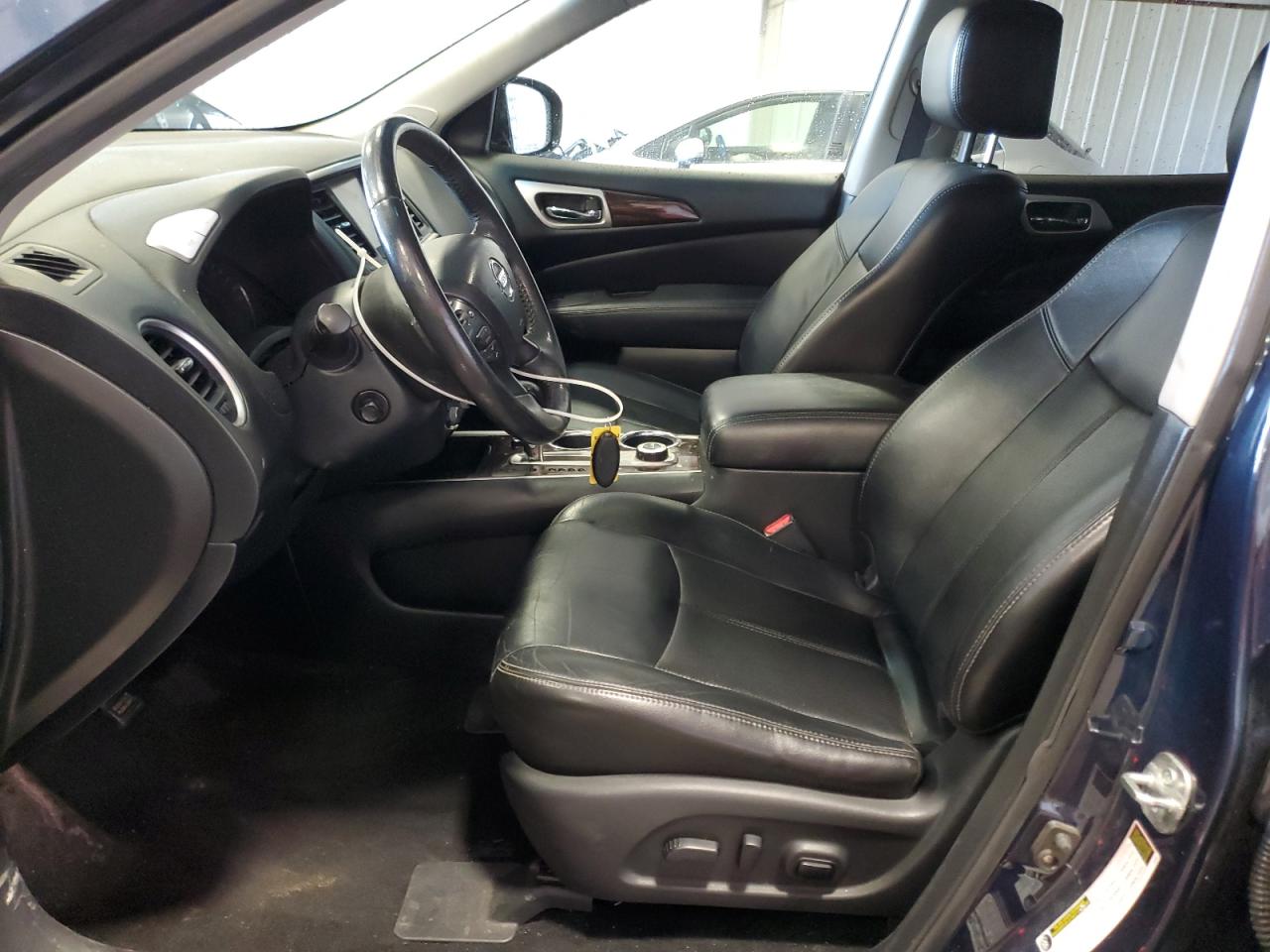 2013 Nissan Pathfinder - Image 7
