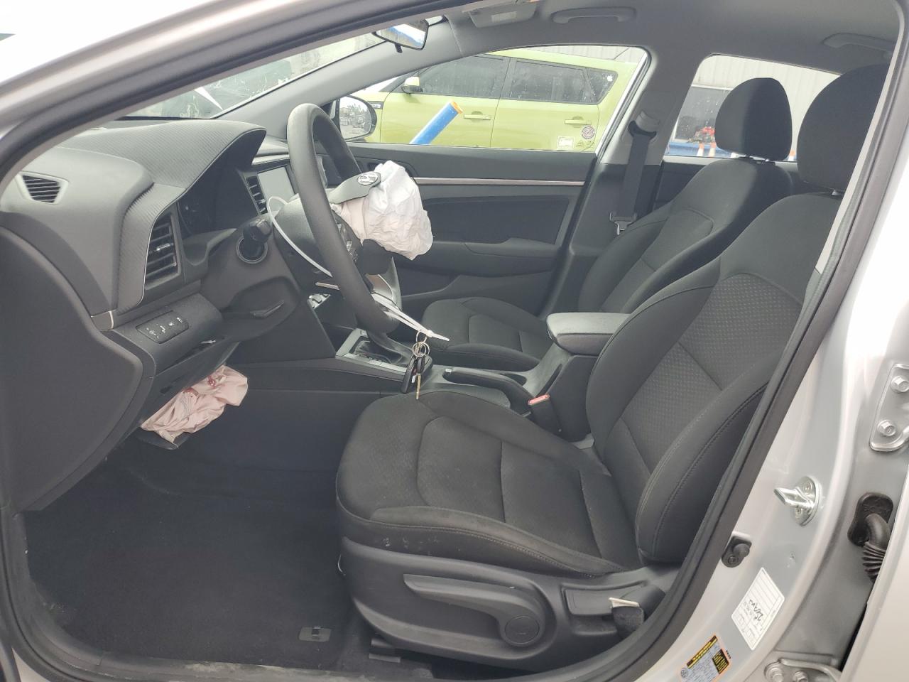 2020 Hyundai Elantra - Image 7