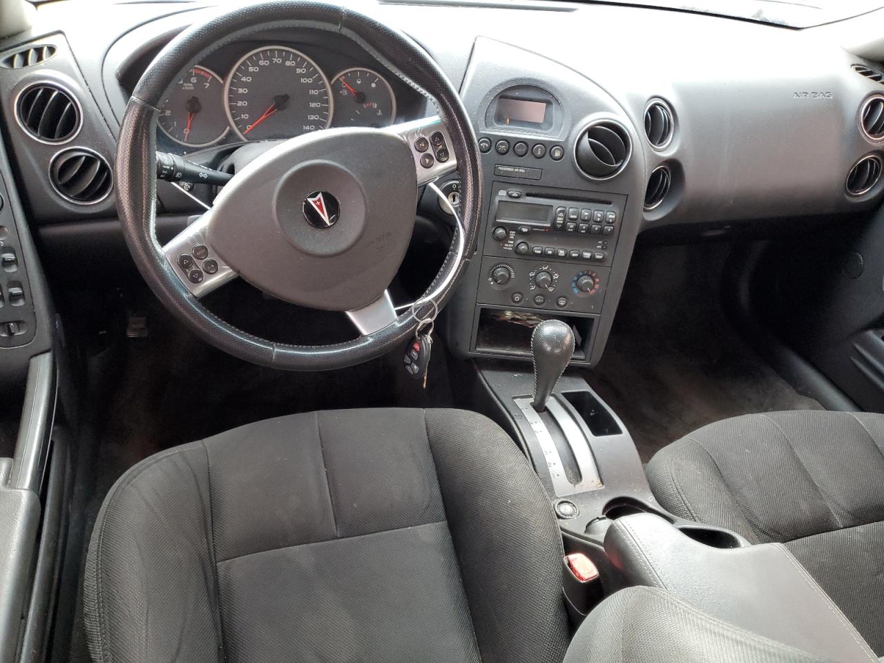 2007 Pontiac Grand Prix - Image 8