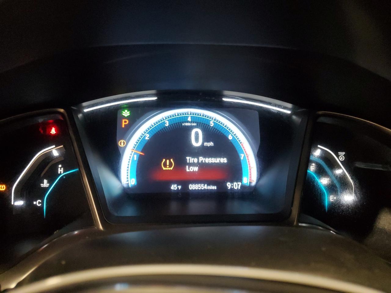2018 Honda Civic - Image 9