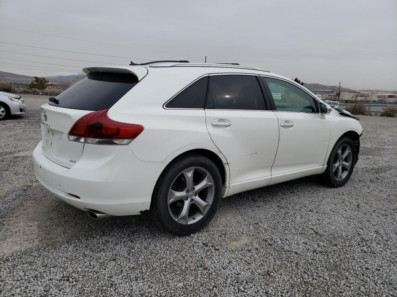 2013 Toyota Venza - Image 3
