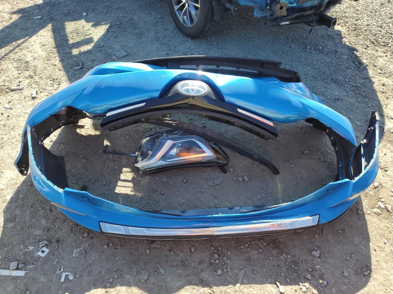 2017 Toyota RAV 4 - Image 13