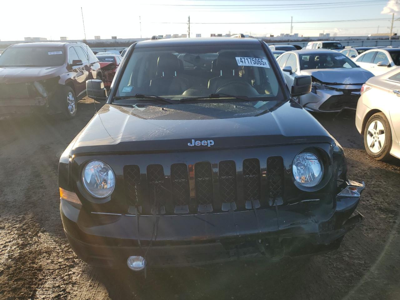 2015 Jeep Liberty (Patriot) - Image 5