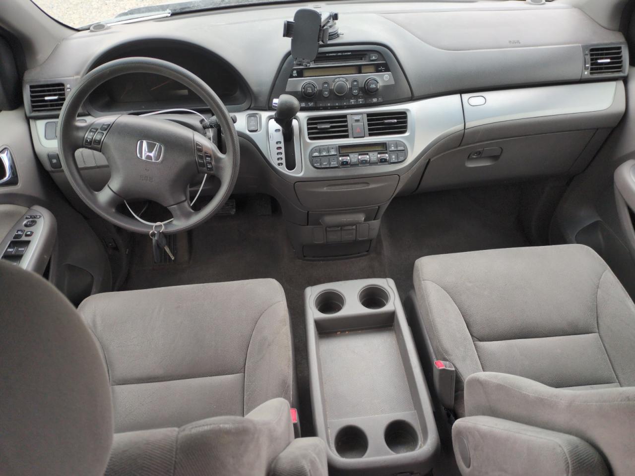 2008 Honda Odyssey - Image 8