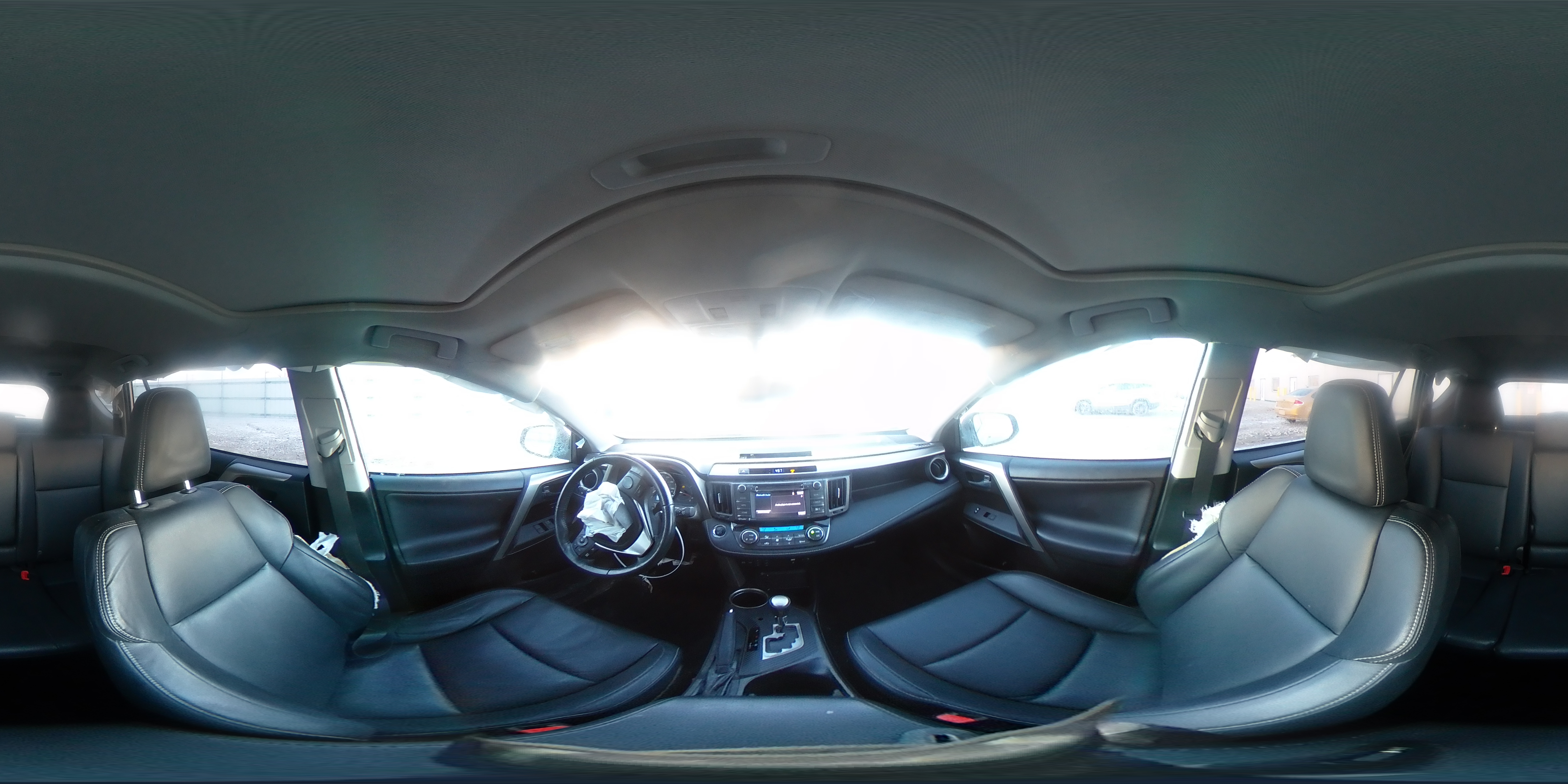 2015 Toyota RAV 4 - Image 13