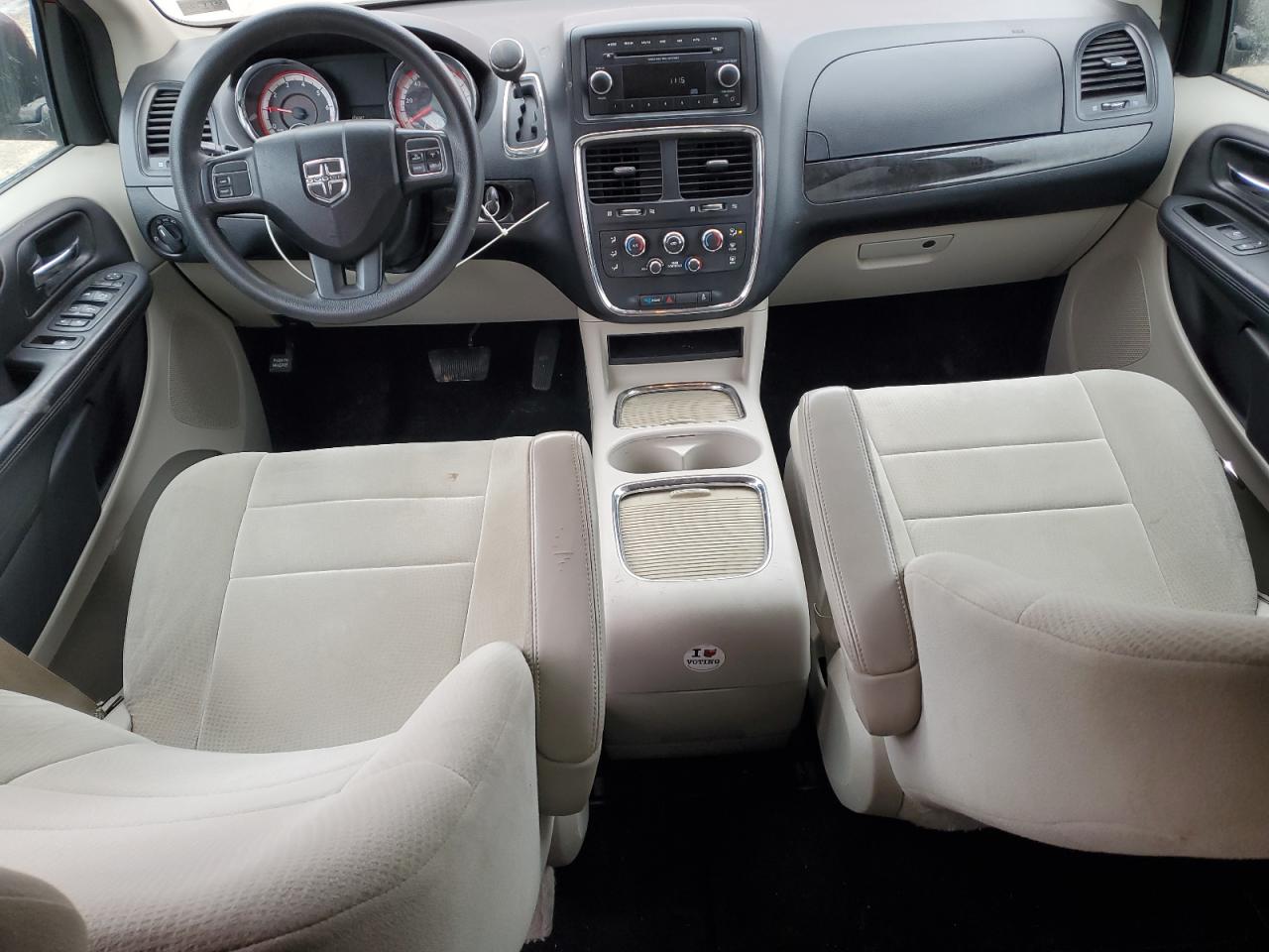 2012 Dodge Caravan - Image 8