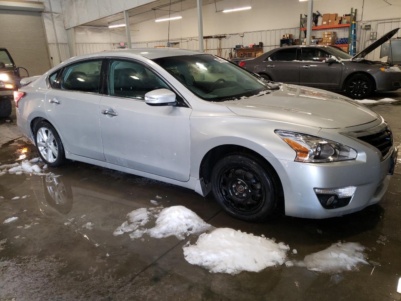 2013 Nissan Altima - Image 4