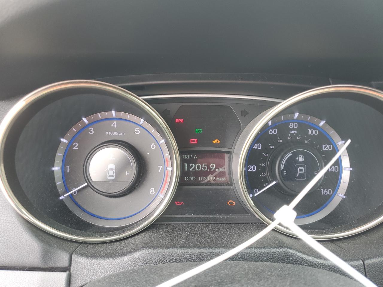 2013 Hyundai Sonata - Image 9
