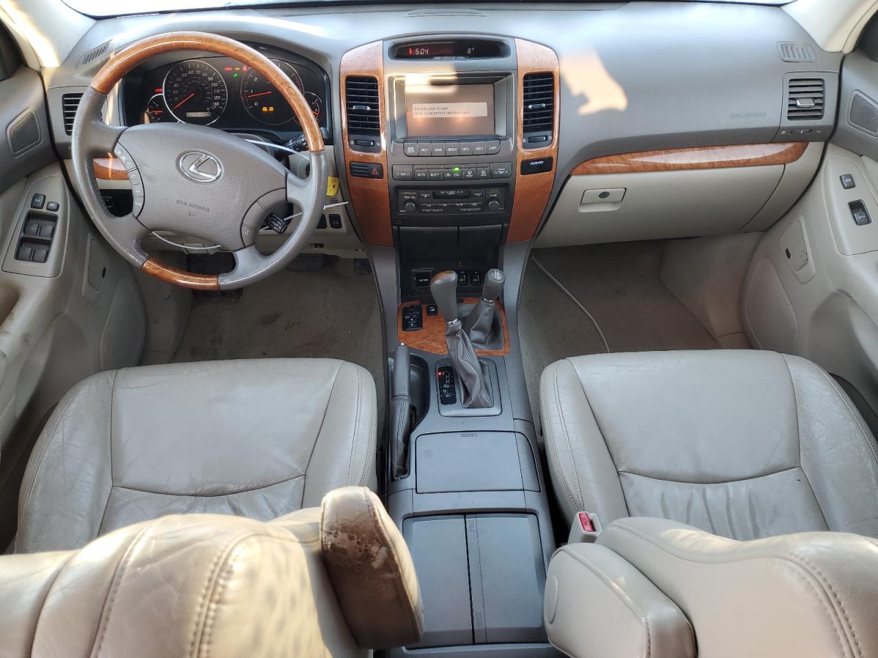 2004 Lexus GX - Image 8