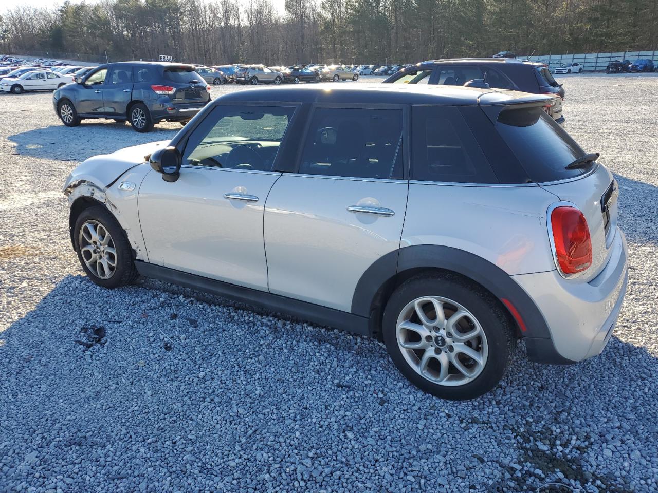 2015 MINI Cooper - Image 2