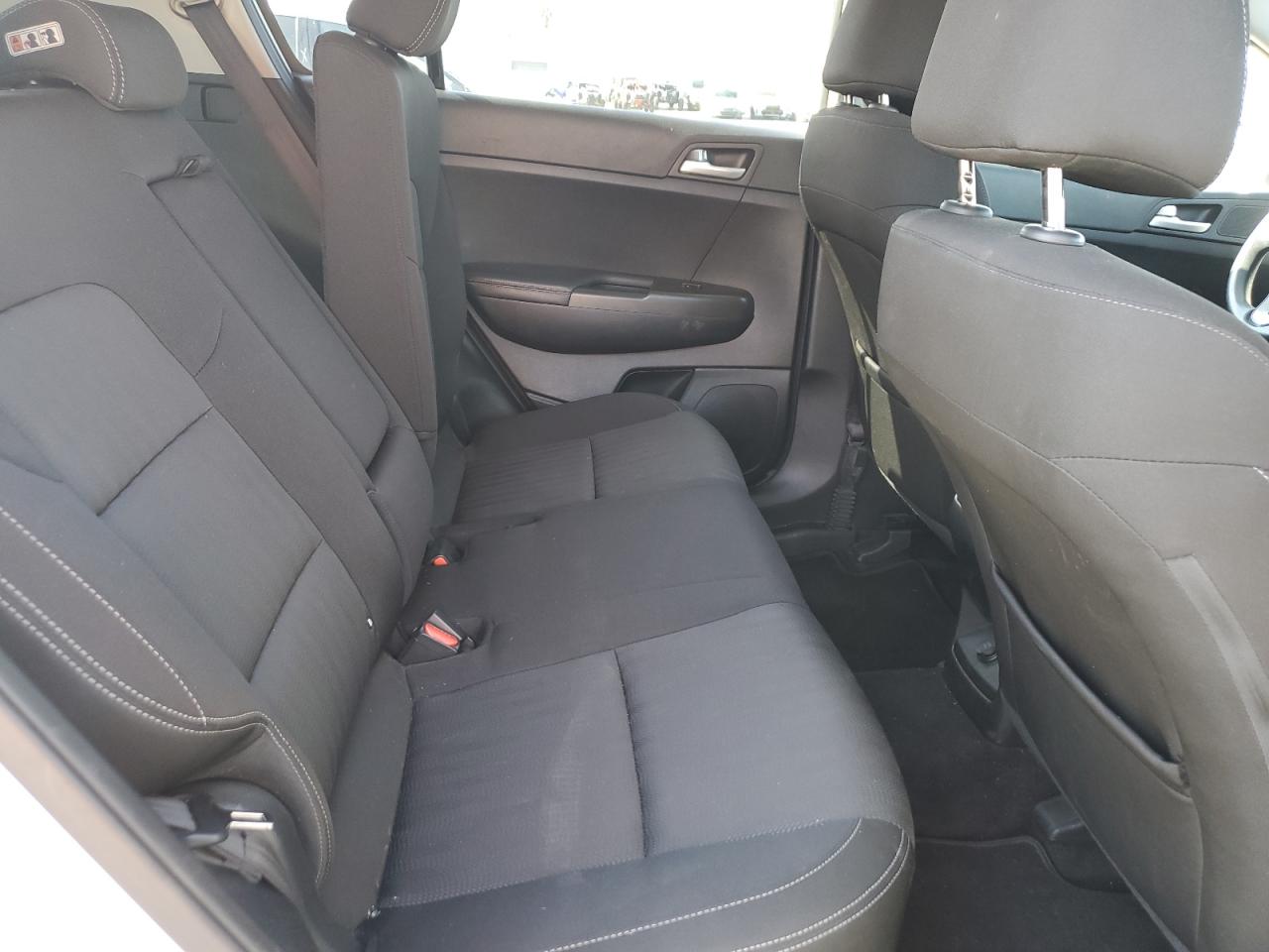 2017 Kia Sportage - Image 11