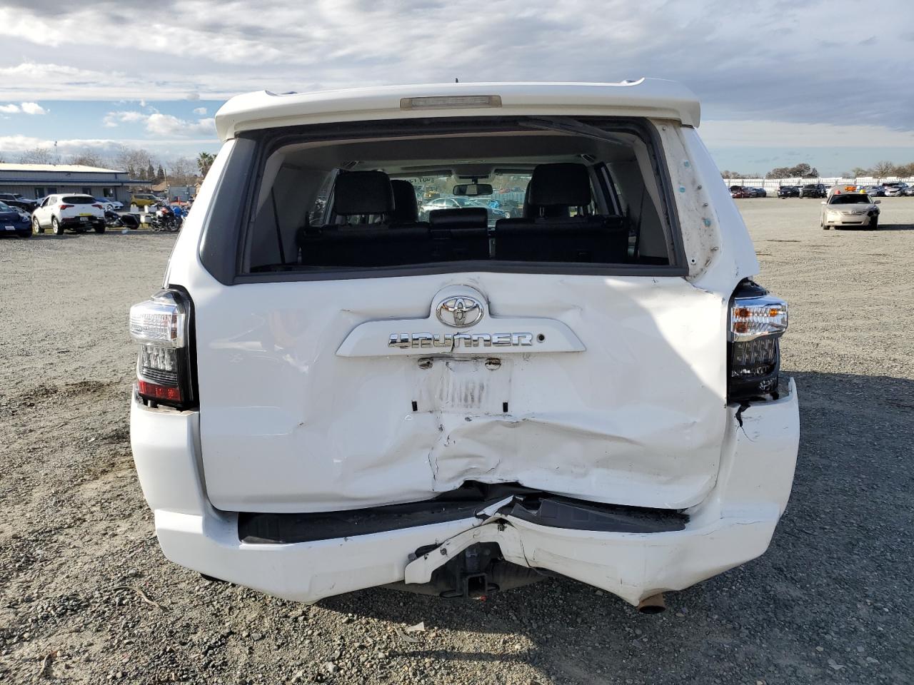 2016 Toyota 4Runner - Image 6
