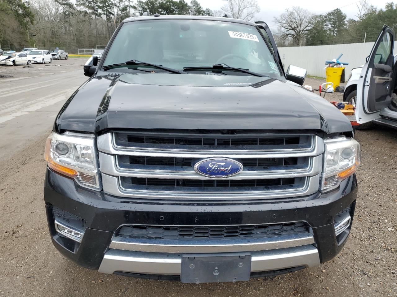 2017 Ford Expedition - Image 5