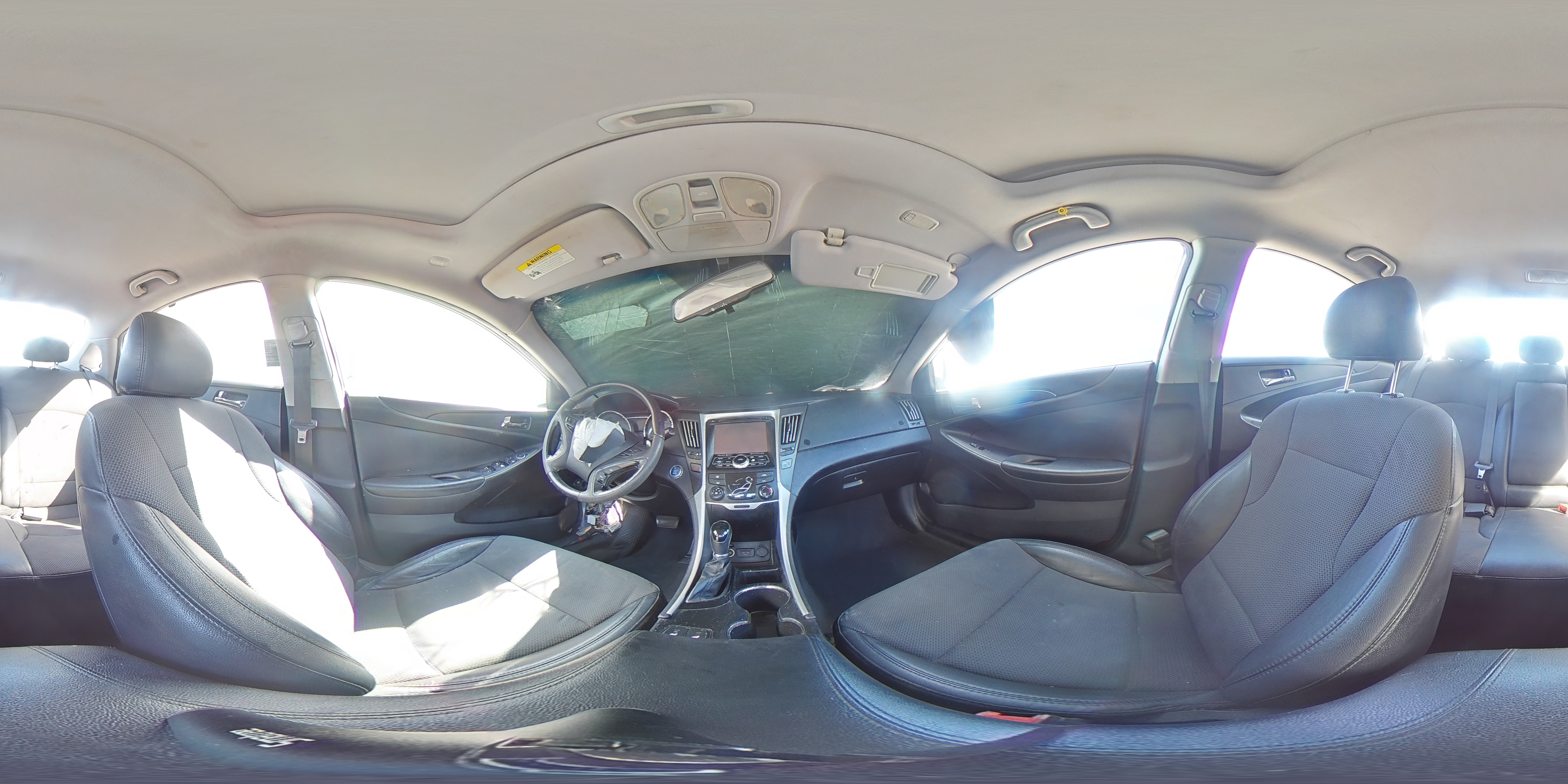 2013 Hyundai Sonata - Image 12