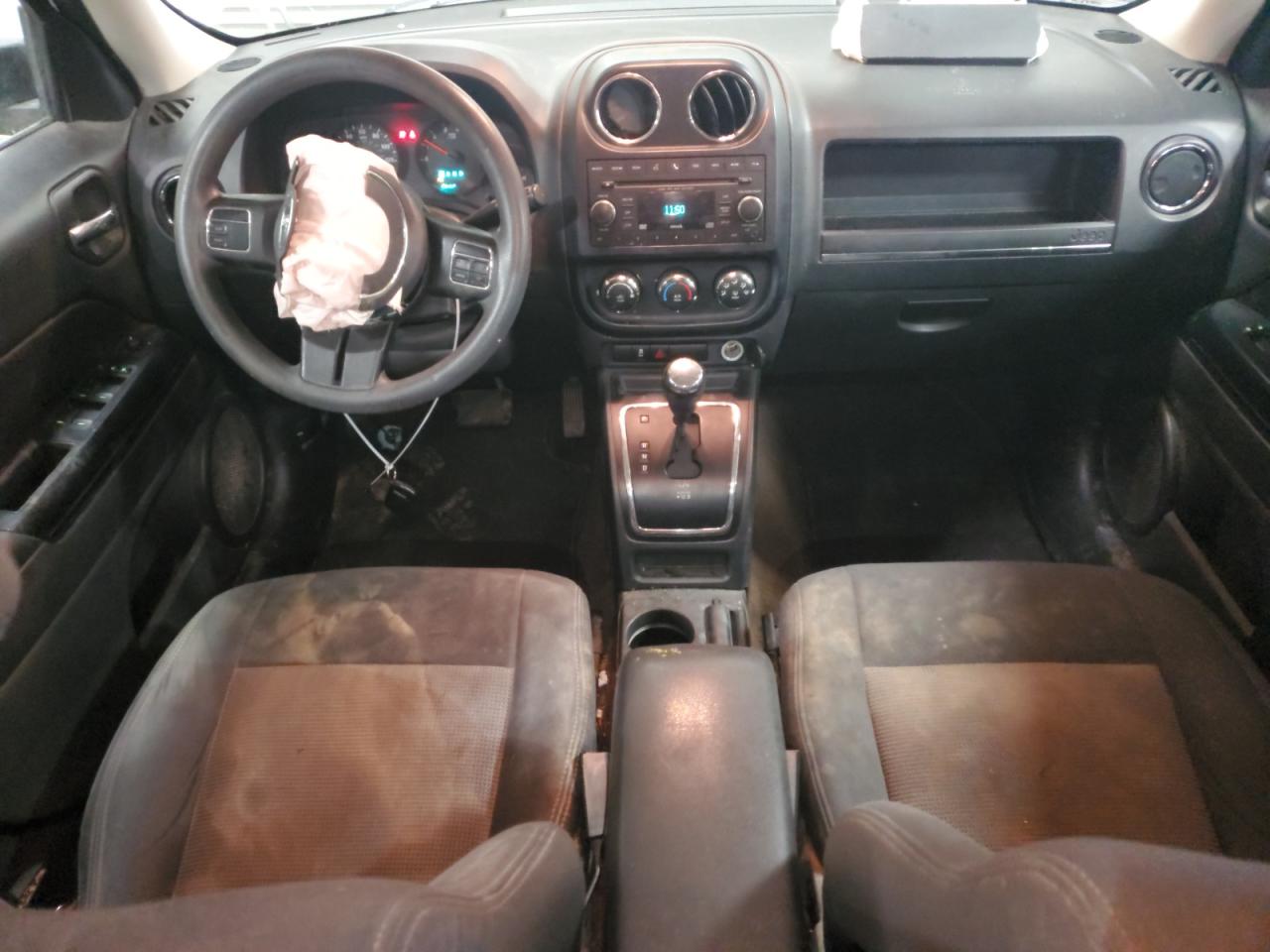 2013 Jeep Liberty (Patriot) - Image 8