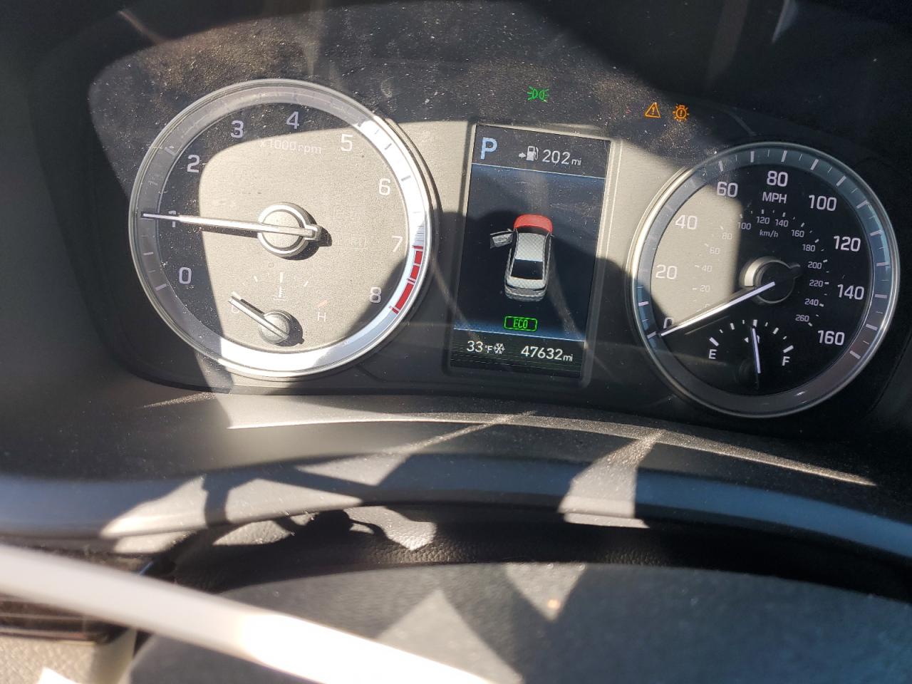 2018 Hyundai Sonata - Image 9