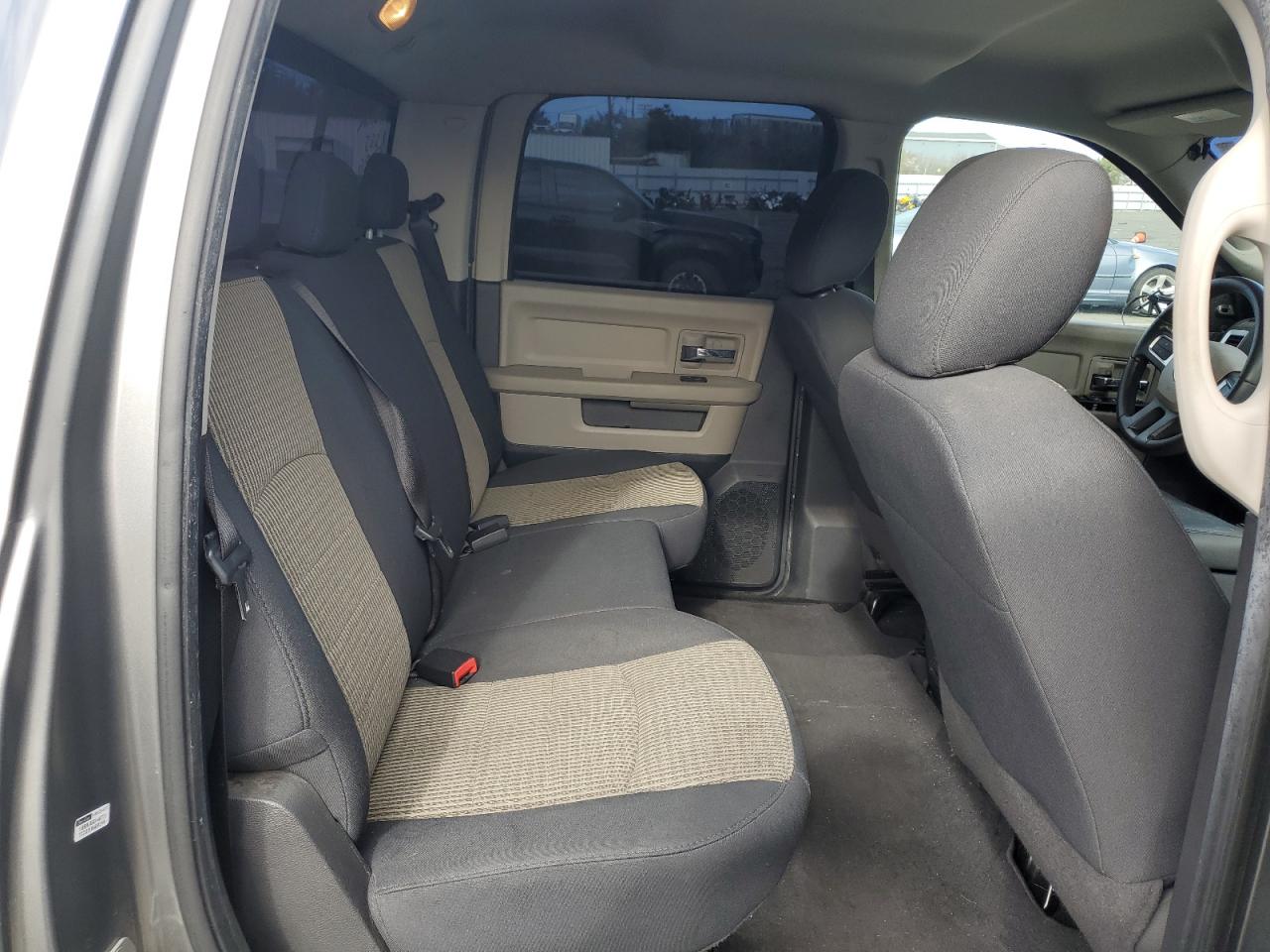 2010 Dodge RAM - Image 10