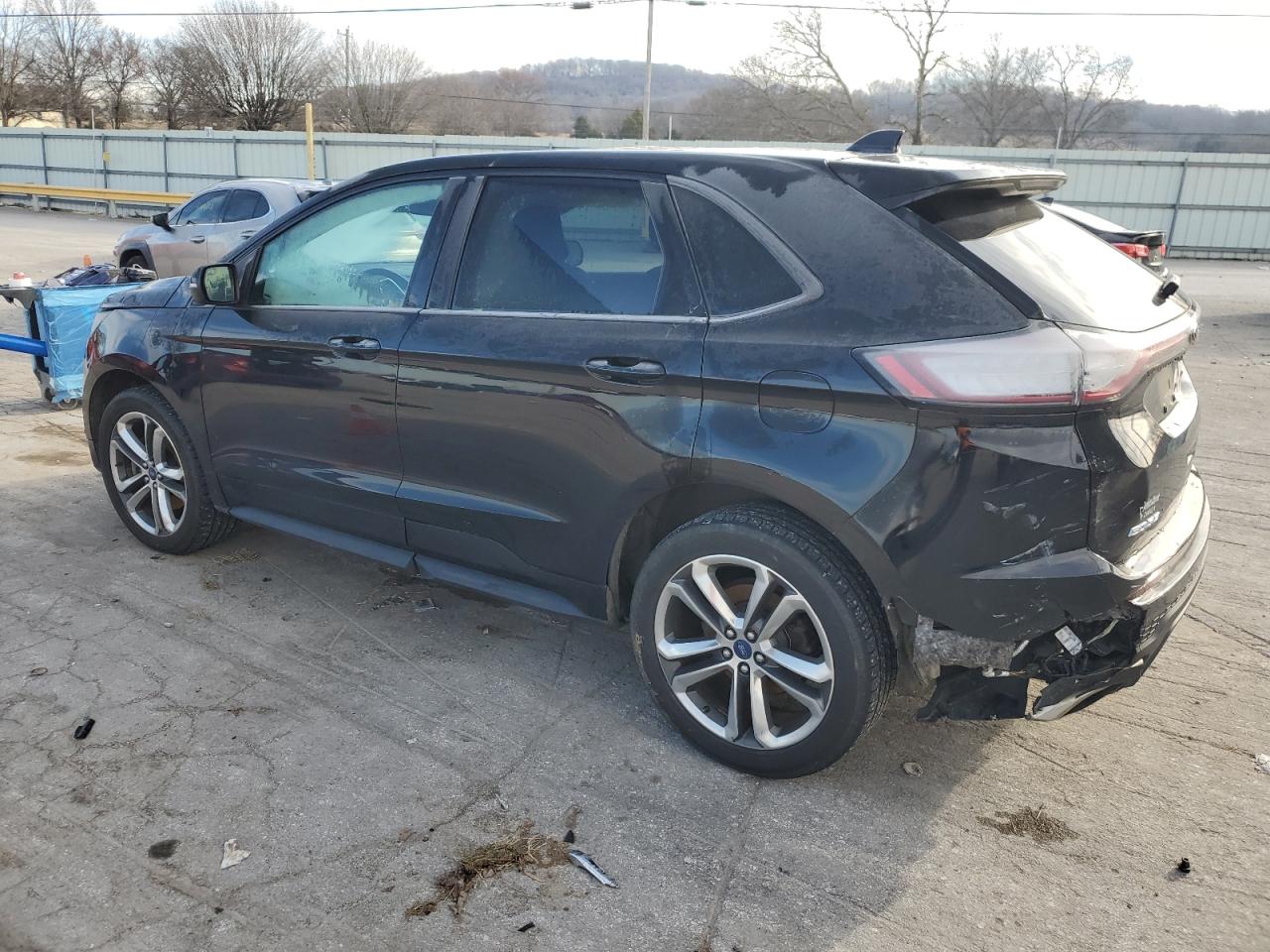 2017 Ford Edge - Image 2
