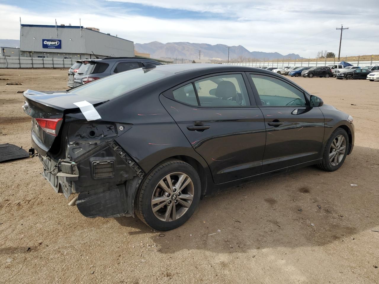 2018 Hyundai Elantra - Image 3