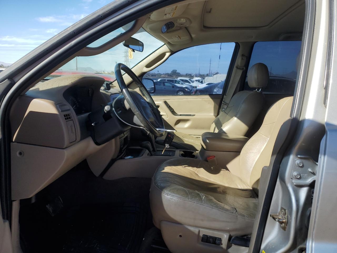 2004 Jeep Grand Cherokee - Image 7