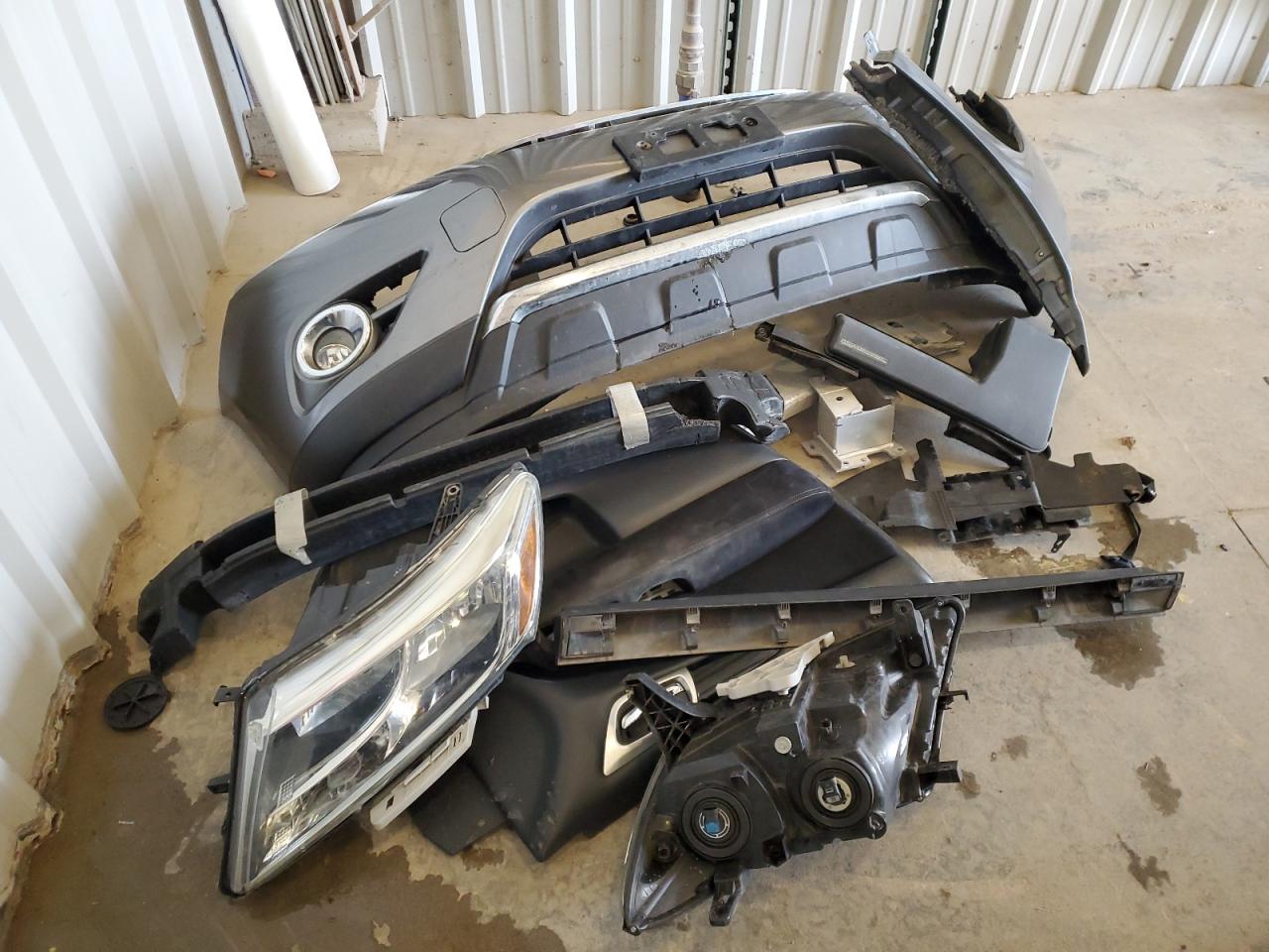 2015 Nissan Pathfinder - Image 13