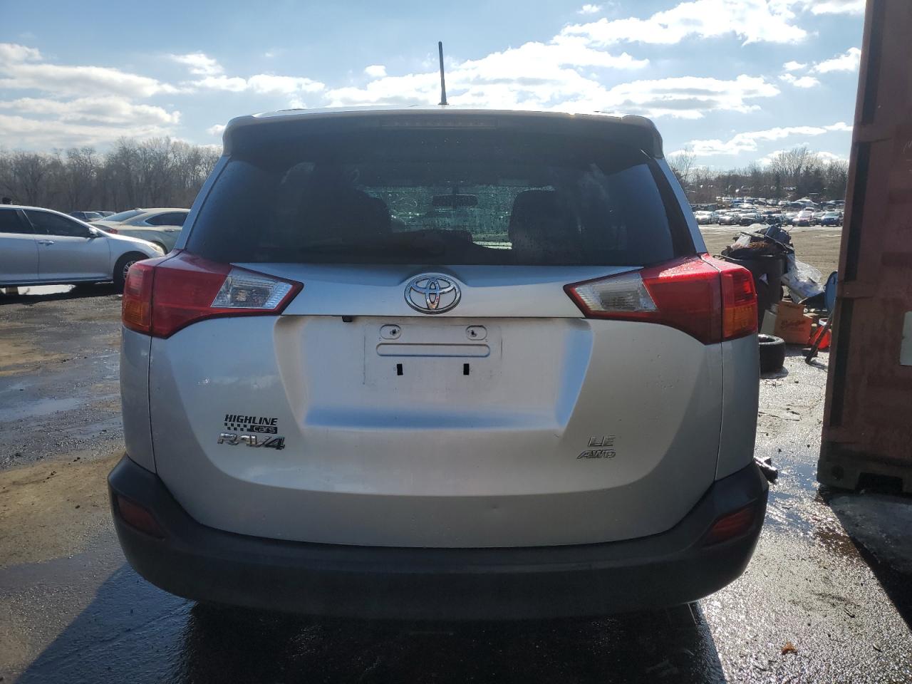2014 Toyota RAV 4 - Image 6