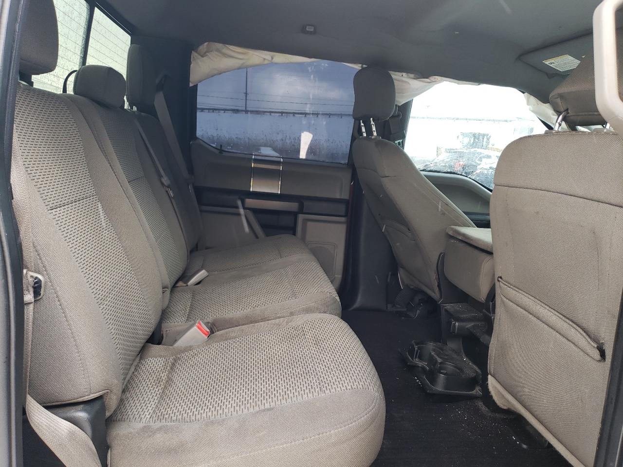 2017 Ford F-150 - Image 10