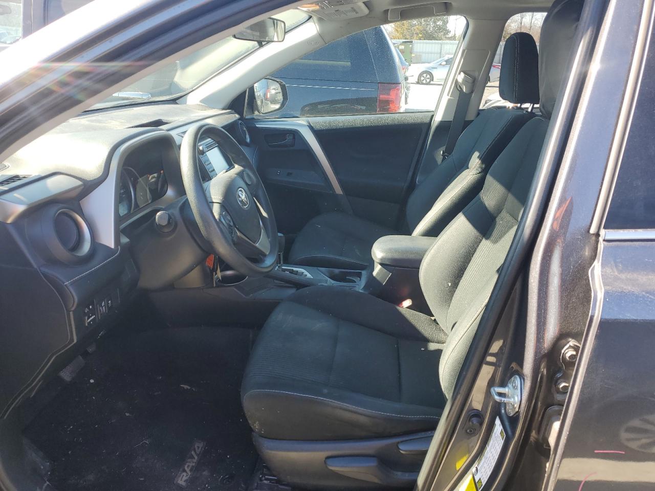 2013 Toyota RAV 4 - Image 7