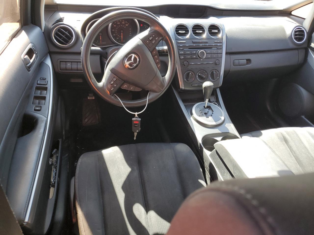 2010 Mazda CX-7 - Image 8