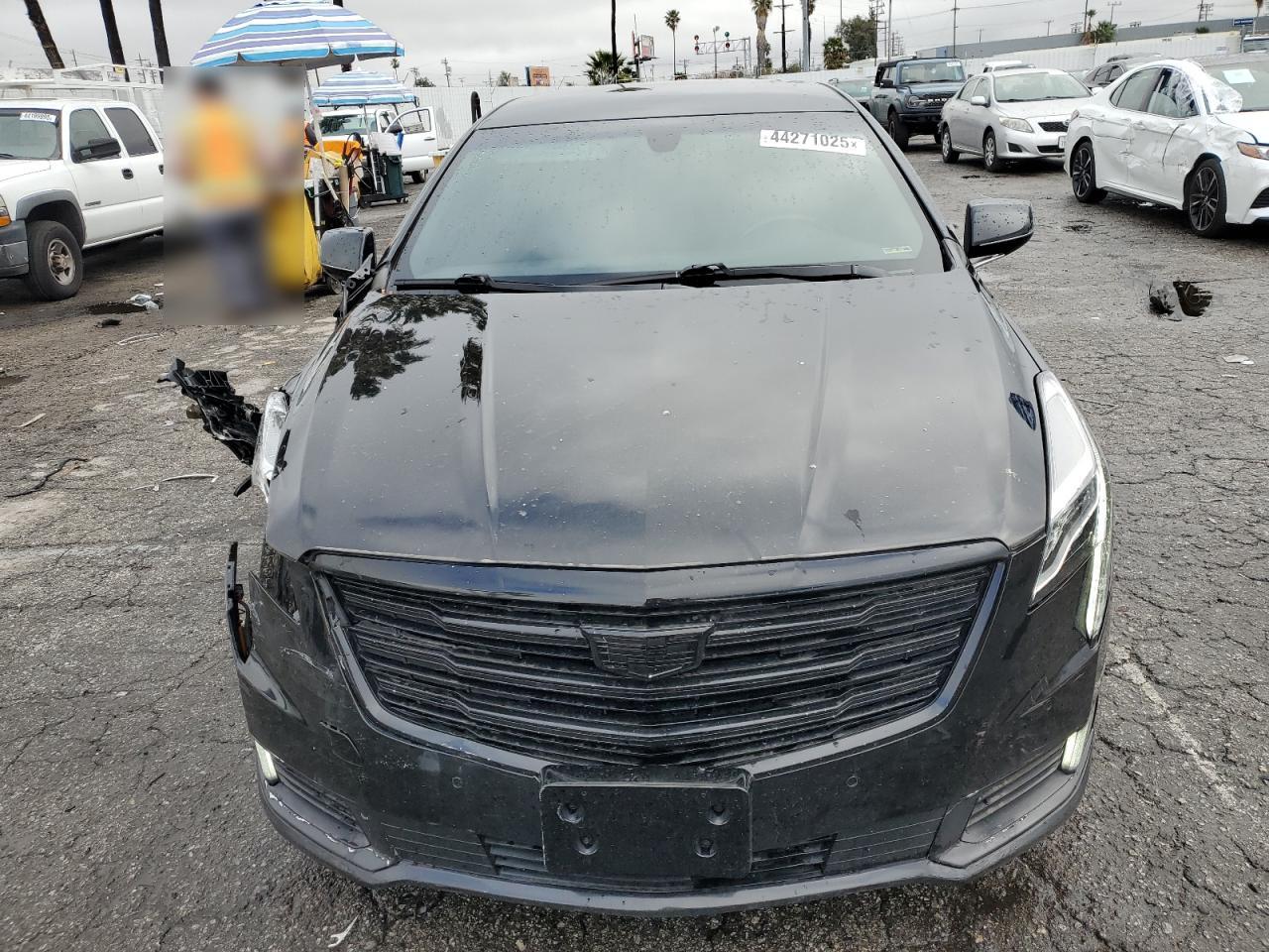 2019 Cadillac XTS - Image 5
