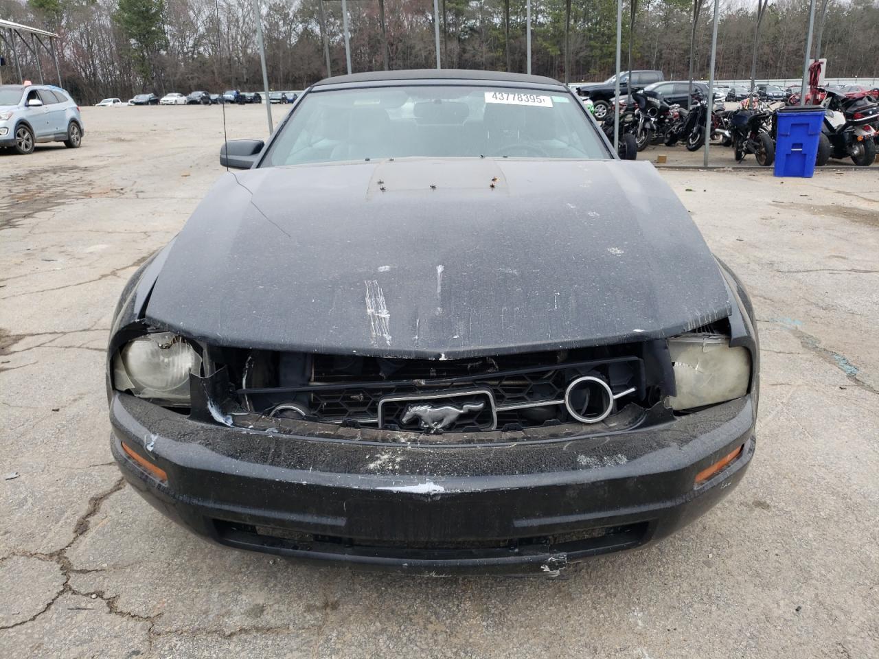 2007 Ford Mustang - Image 5