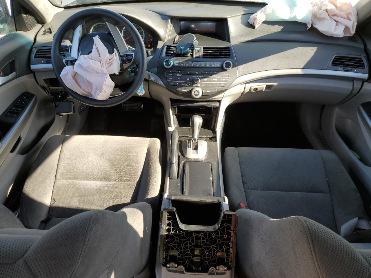 2010 Honda Accord - Image 8