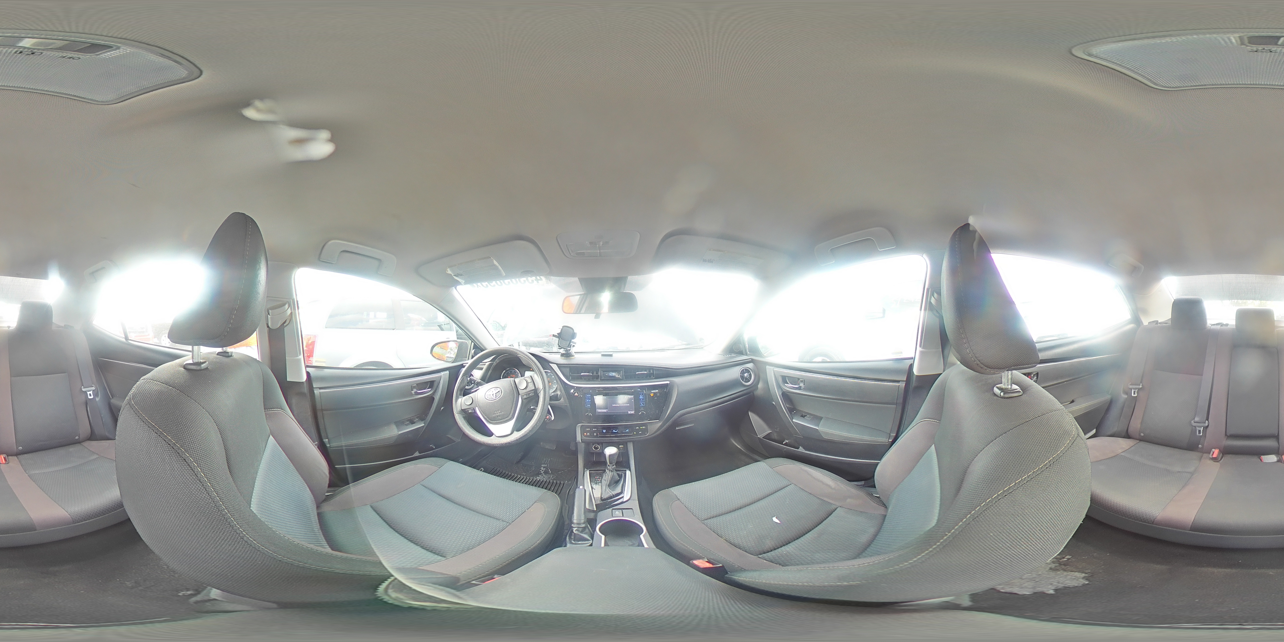 2017 Toyota Corolla - Image 12