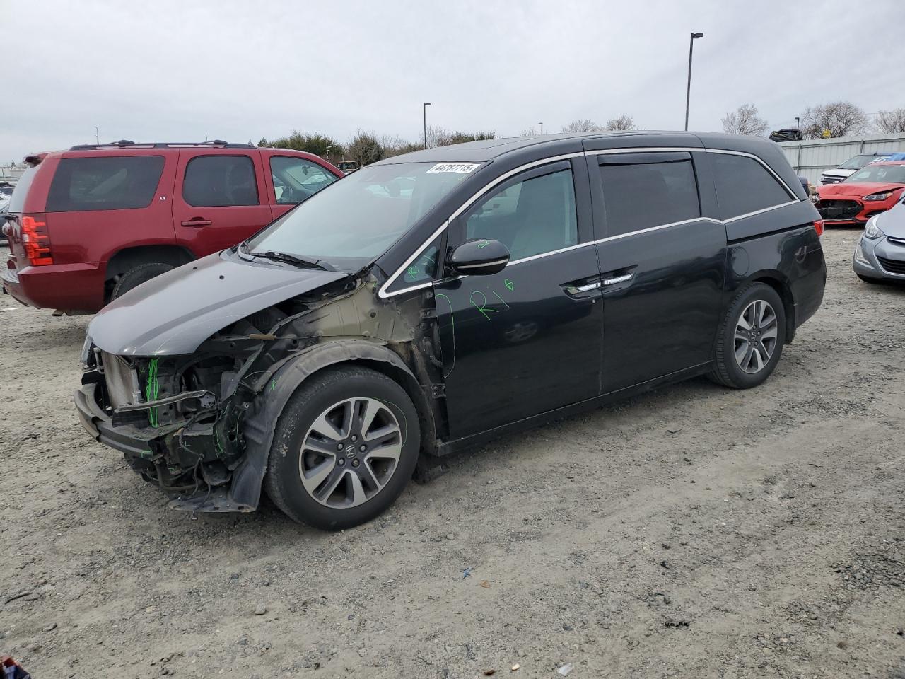 2015 Honda Odyssey - Image 1